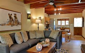 Kruger Park Lodge - Modern Unit 225B